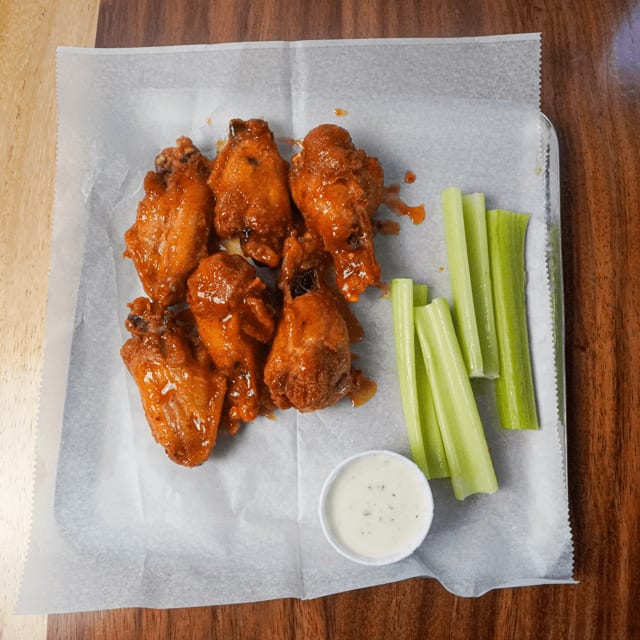 Bravo Wings.